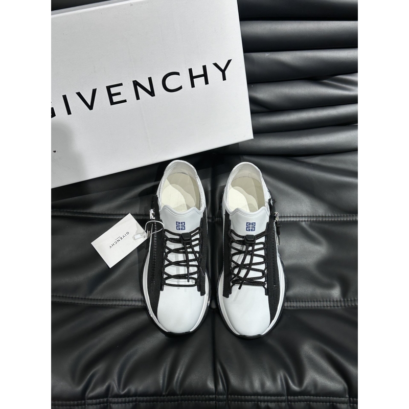 Givenchy Sneakers
